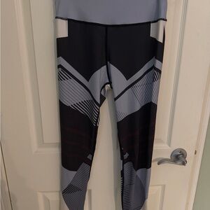 Geometric Patterned Leggings